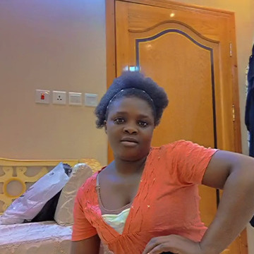 Phonic Bencia, 28, Beyrouth, Lebanon