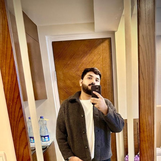 Zayn, 26, Lahore, Pakistan