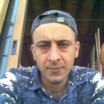 erdal, 49, Istanbul, Turkey