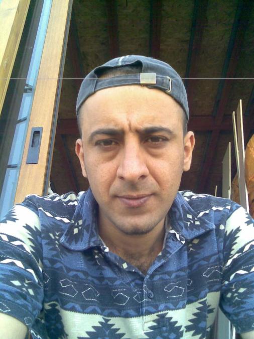 erdal, 49, Istanbul, Turkey
