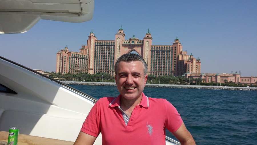 emad, 52, Dubai, United Arab Emirates