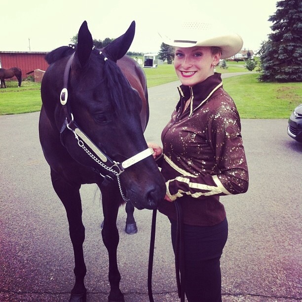 Emma, 30, Amherst, Canada