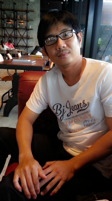 Apichai Thongngern, 47, Bangkok, Thailand