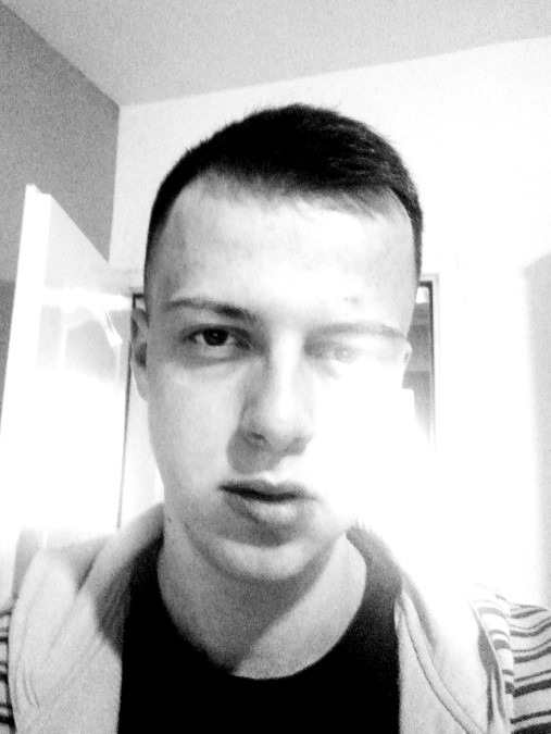 Strahinja, 26, Lapovo, Serbia