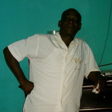 peters, 62, Lome, Togo
