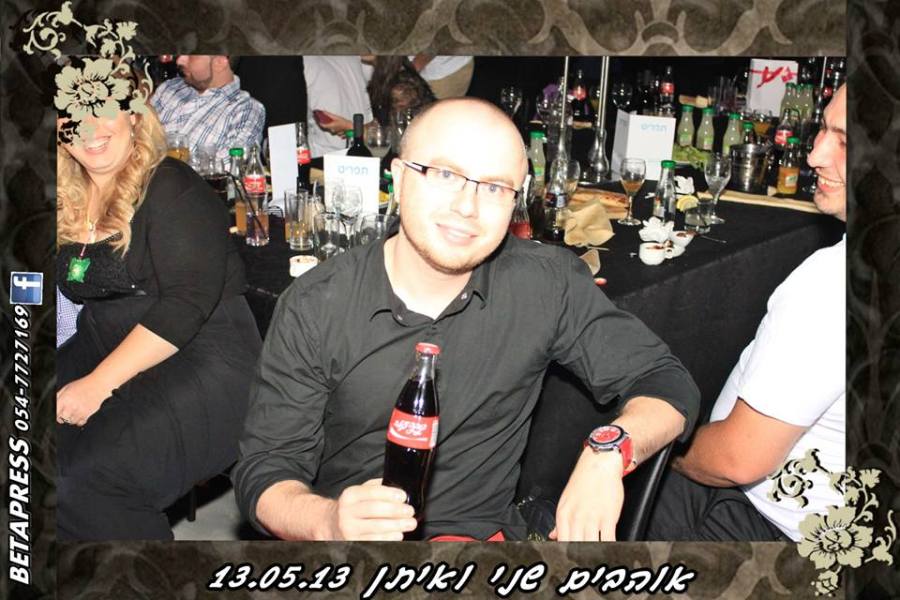 Toli Bog, 42, Tel Aviv, Israel