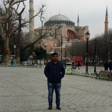 Ahs Abdu, 53, Bishah, Saudi Arabia