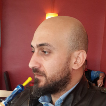 Umut, 41, Istanbul, Turkey