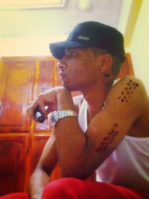 Maze Jeah, 30, Tebessa, Algeria