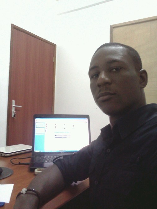 auximus, 40, Cotonou, Benin