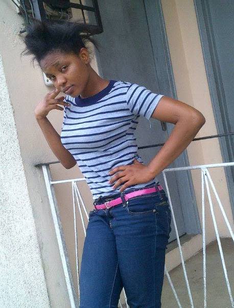 GLORY, 35, Dakar, Senegal