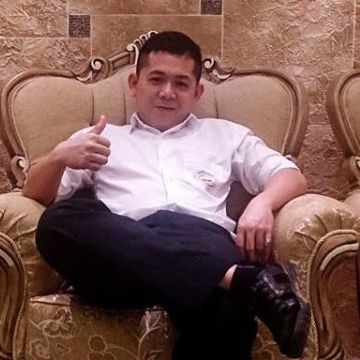 Marvin Bueno, 40, Yanbu Al Sinaiyah, Saudi Arabia