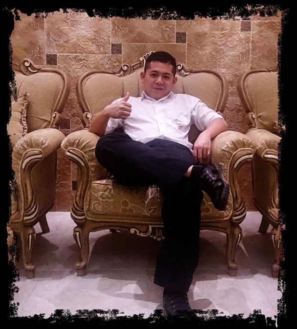 Marvin Bueno, 40, Yanbu Al Sinaiyah, Saudi Arabia