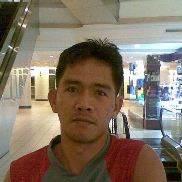 Erwin Rosas, 44, Daet, Philippines