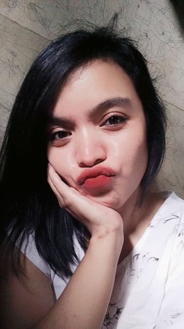 Rie Amel, 36, Bandung, Indonesia