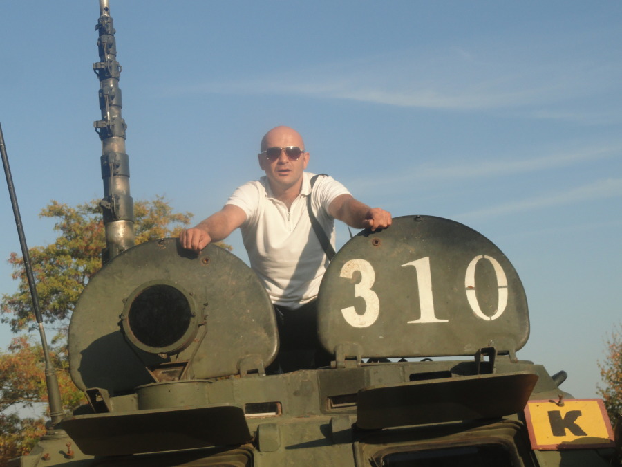 Pavel Zinovev, 47, Lviv, Ukraine