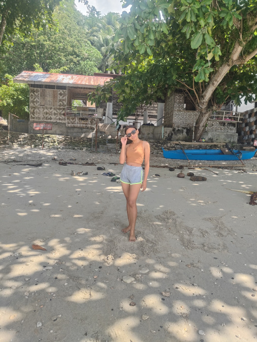 lavin, 19, Davao City, Philippines