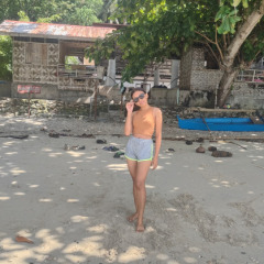 lavin, 19, Davao City, Philippines