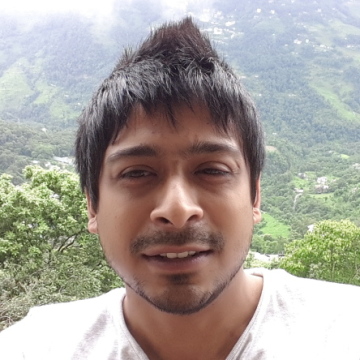 Lawrence Melwin, 37, Dubai, United Arab Emirates