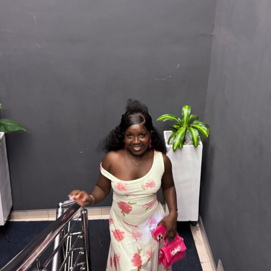 Edna, 26, Los Angeles, United States