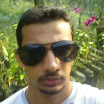 Lakmal Panditharathne, 36, Hikkaduwa, Sri Lanka