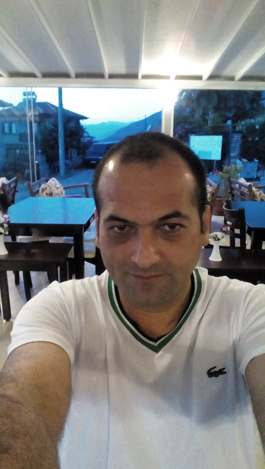 varol, 49, Istanbul, Turkey