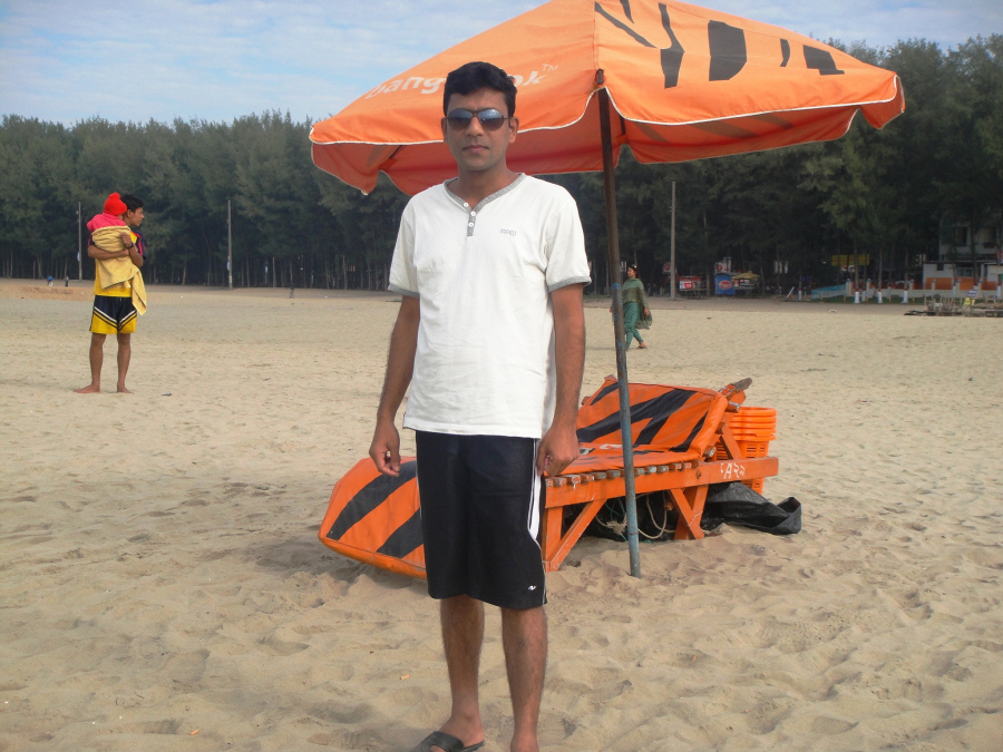 Shamim Khondoker, 48, Dhaka, Bangladesh