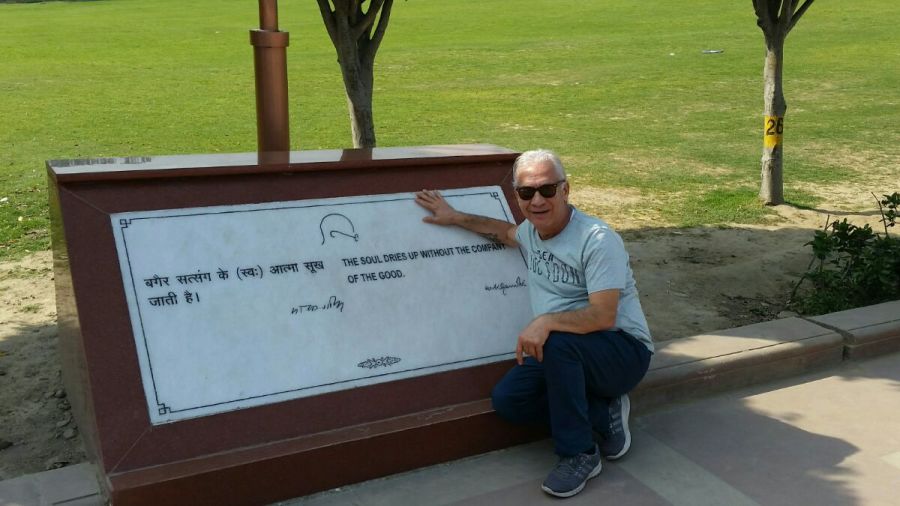 AKIN, 61, Istanbul, Turkey