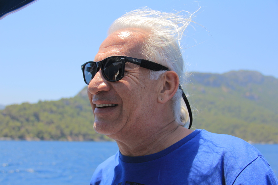 AKIN, 61, Istanbul, Turkey