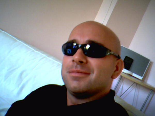 brown, 61, Moorpark, United States