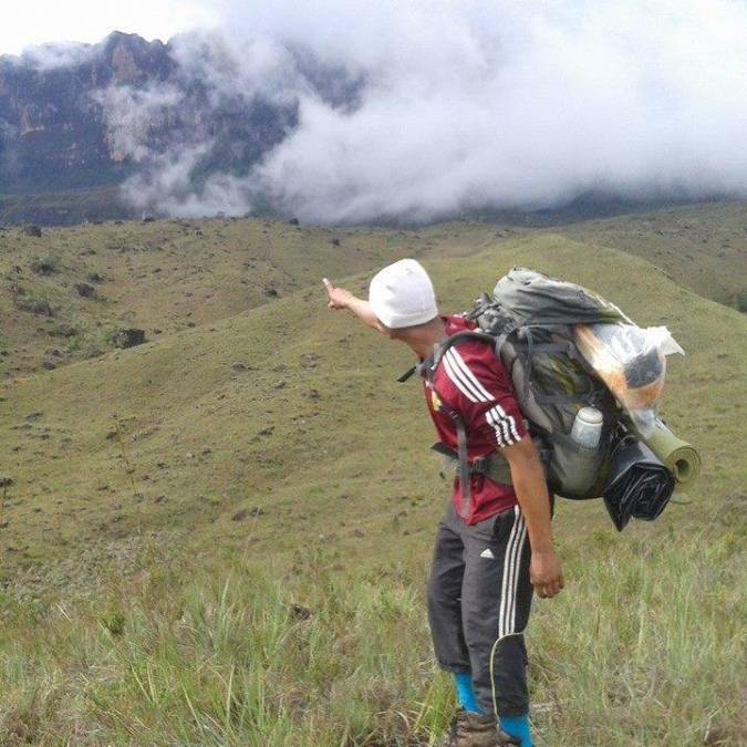 Moises Bellorin, 32, Puerto Ordaz, Venezuela