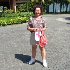 Людмила, 63, Kiev, Ukraine