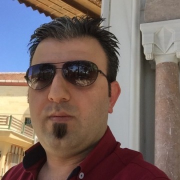 Özkan Aşgenaz, 42, Istanbul, Turkey