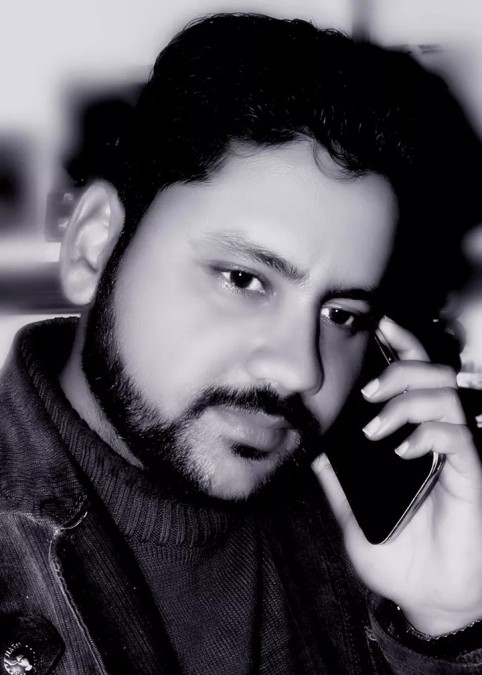 Khalil, 33, Karachi, Pakistan