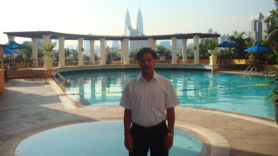 Manoj, 59, New Delhi, India