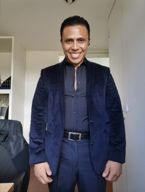 Moises martinez Herrera, 43, Mexico City, Mexico