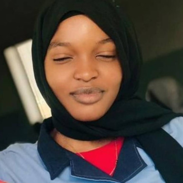 Khadidiatou FALL, 23, Dakar, Senegal