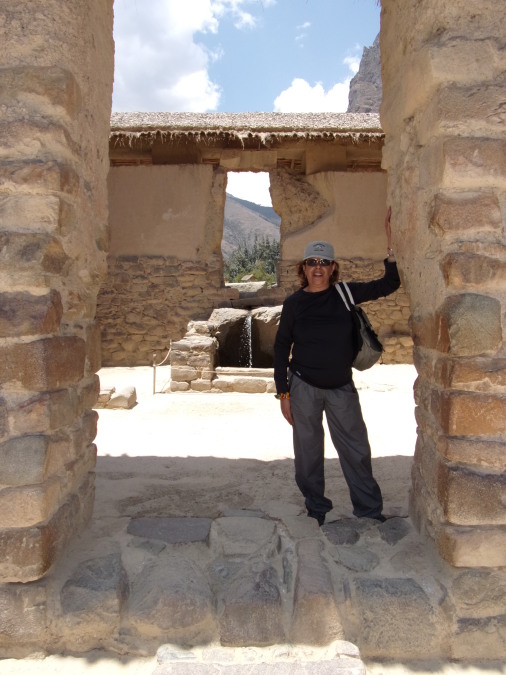 CRISTINA, 70, Castelar, Argentina