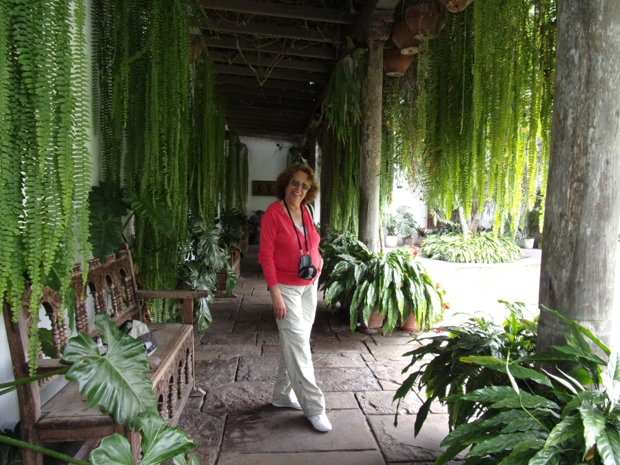 CRISTINA, 70, Castelar, Argentina