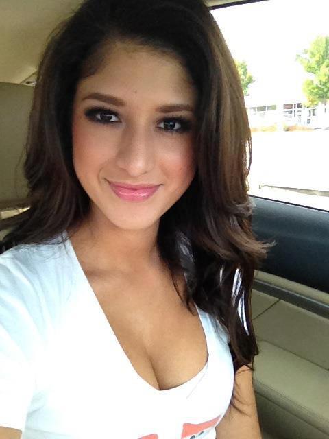 Pamela, 44, Austin, United States