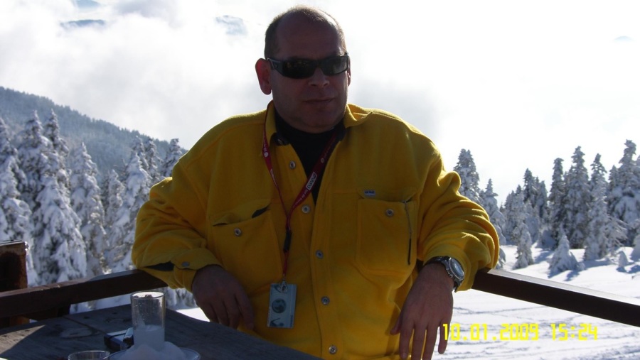 TC Oktay Bayramoğlu, 65, Istanbul, Turkey