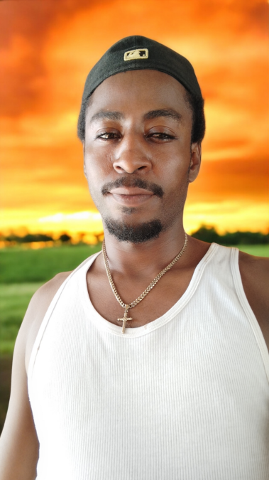 Charlie Plummer, 31, 