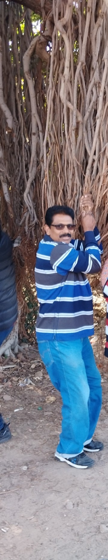 Jim, 40, New Delhi, India