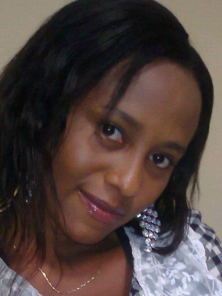 Yakhasi Nda, 31, Dakar, Senegal