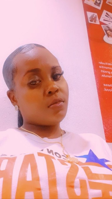 Amoy davis, 33, American Falls, United States