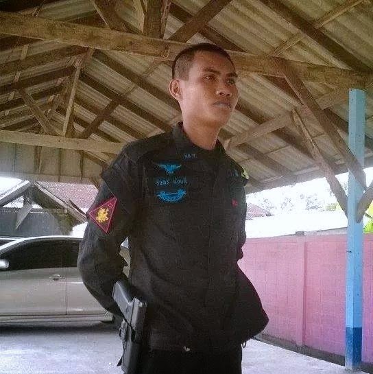 นักรบ ดำ พราน อี่สาน, 41, Thai Mueang, Thailand