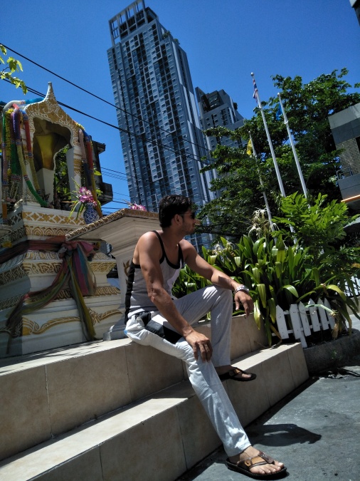 Shuaib Raja, 36, Singapore, Singapore