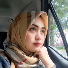 Yenni, 36, Jakarta, Indonesia