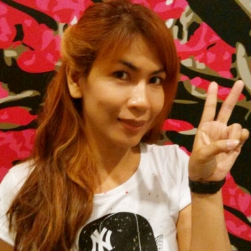 may, 47, Bangkok, Thailand