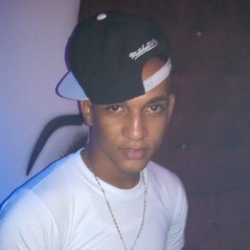 Ariel Santana, 33, Santo Domingo, Dominican Republic